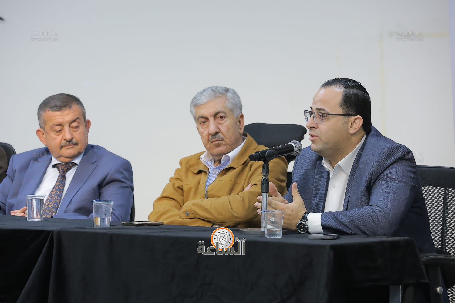 Madar Al-Saa Images 0.4002143328401193