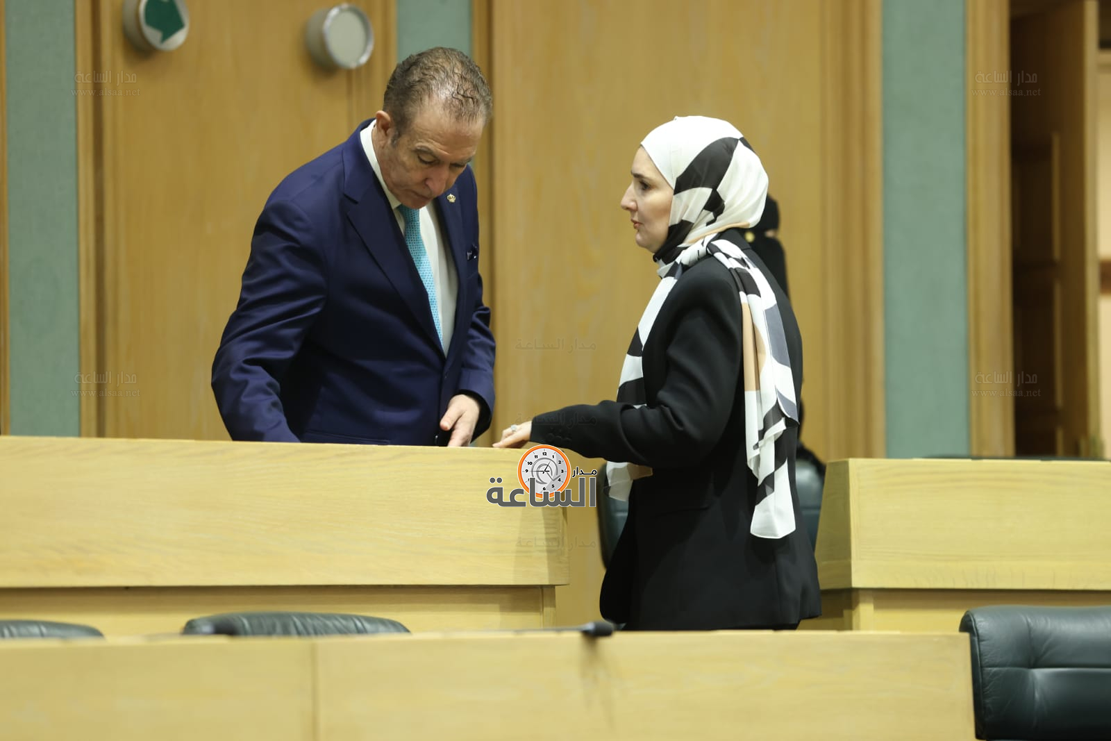 Madar Al-Saa Images 0.5200006780350358