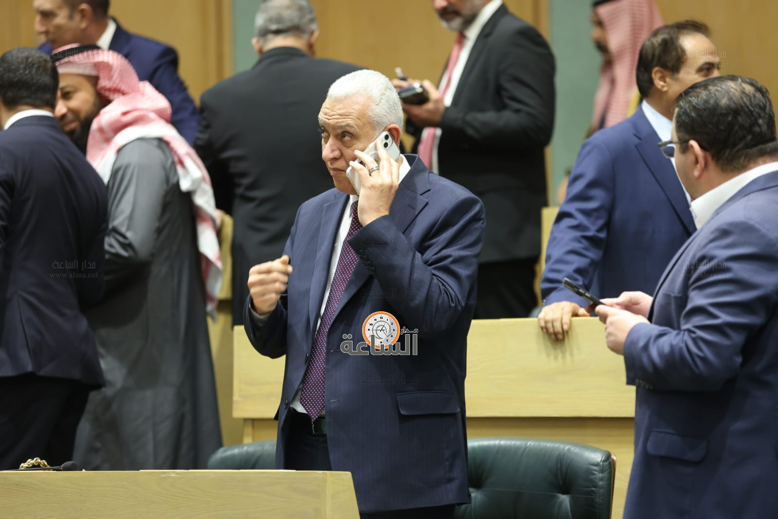 Madar Al-Saa Images 0.9055041789222964