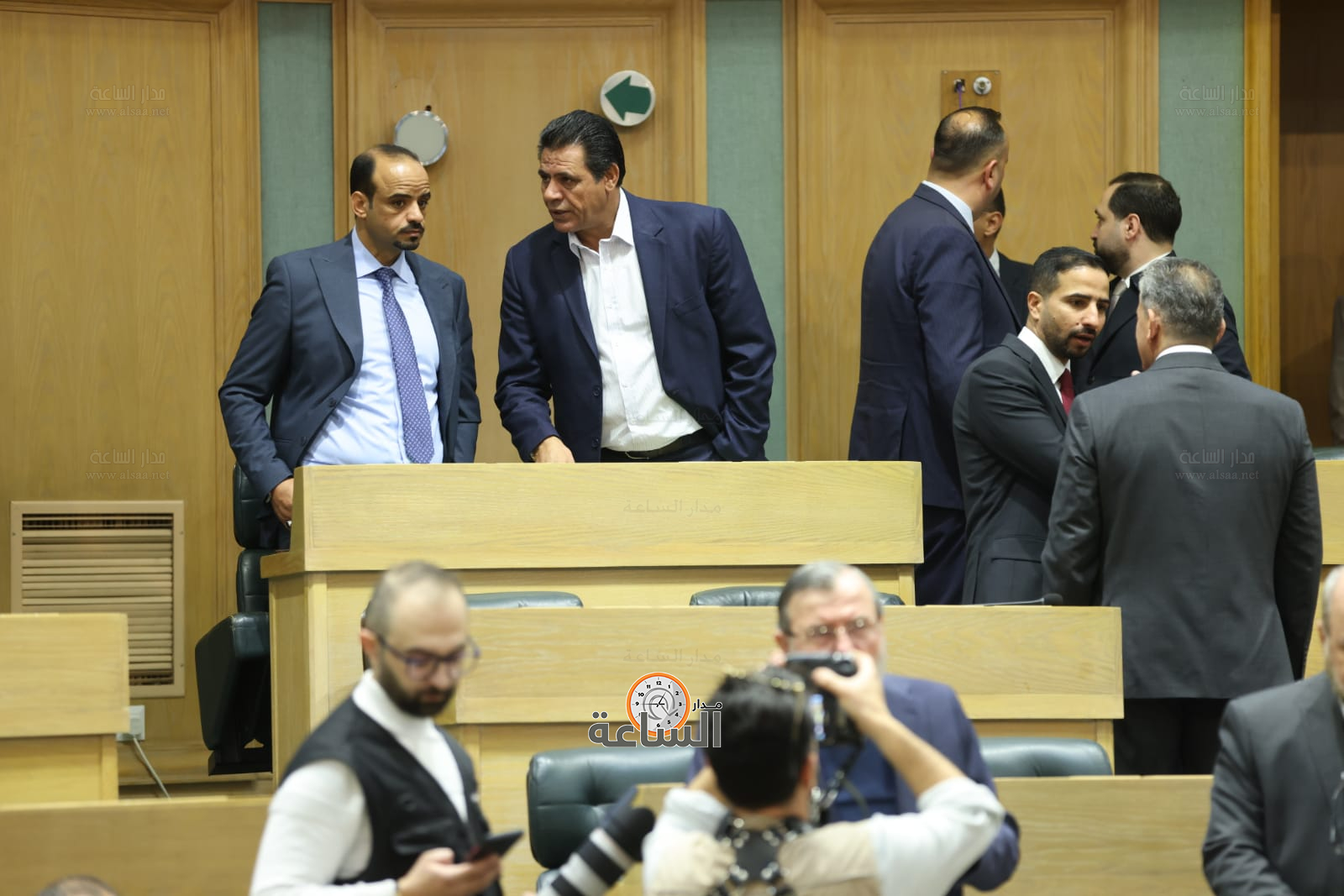 Madar Al-Saa Images 0.08708499492670396