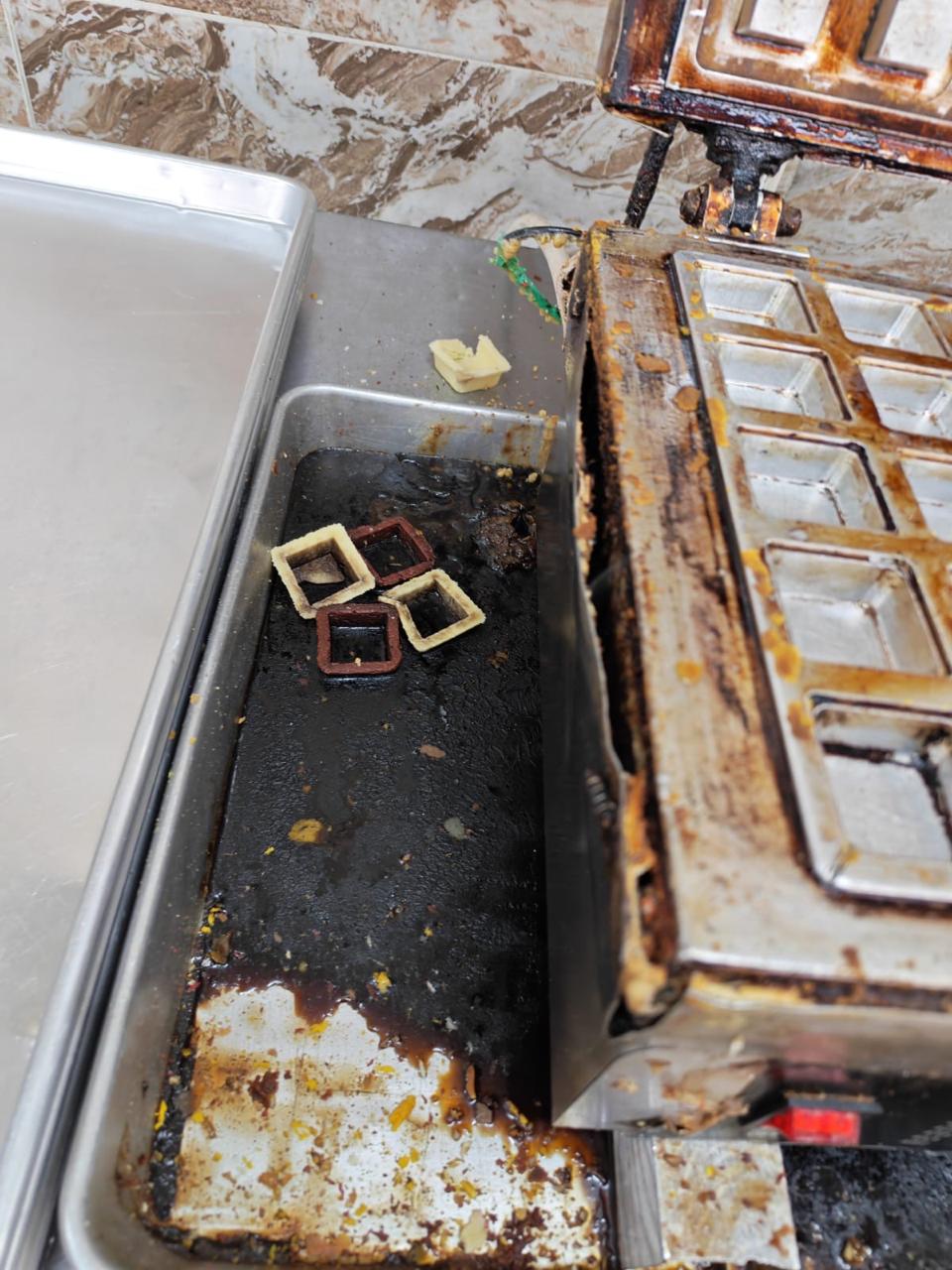 Madar Al-Saa Images 0.8754669329290911