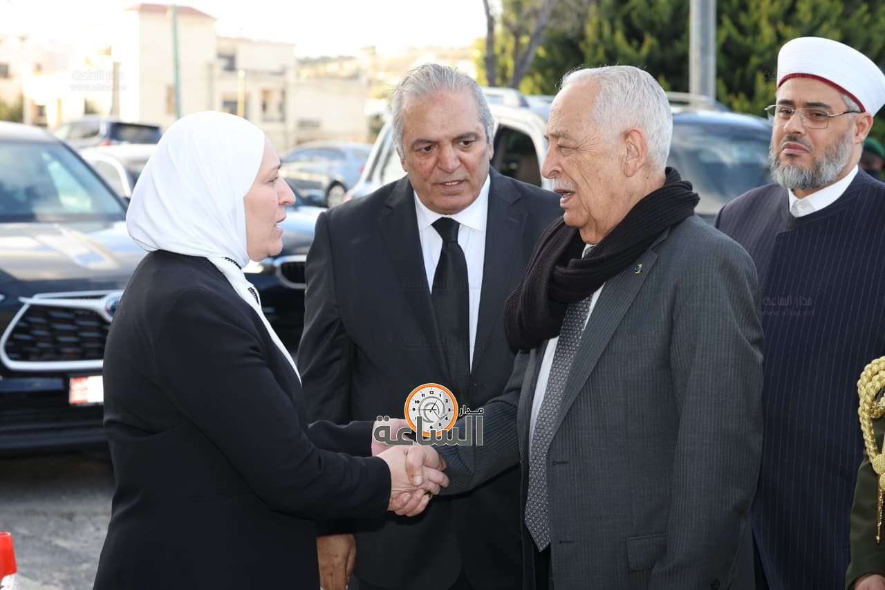 Madar Al-Saa Images 0.8376385072563004