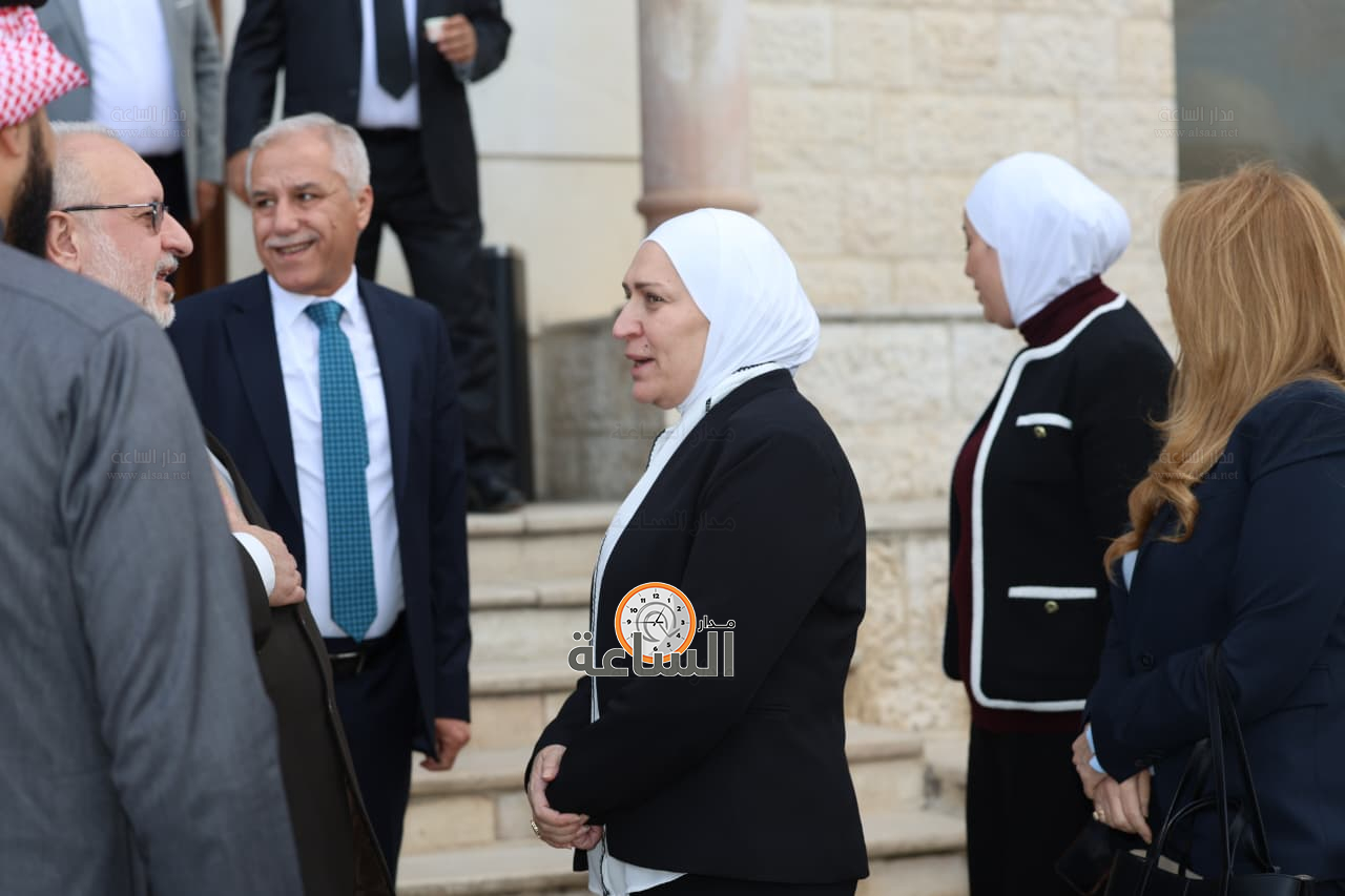 Madar Al-Saa Images 0.8608475867752551