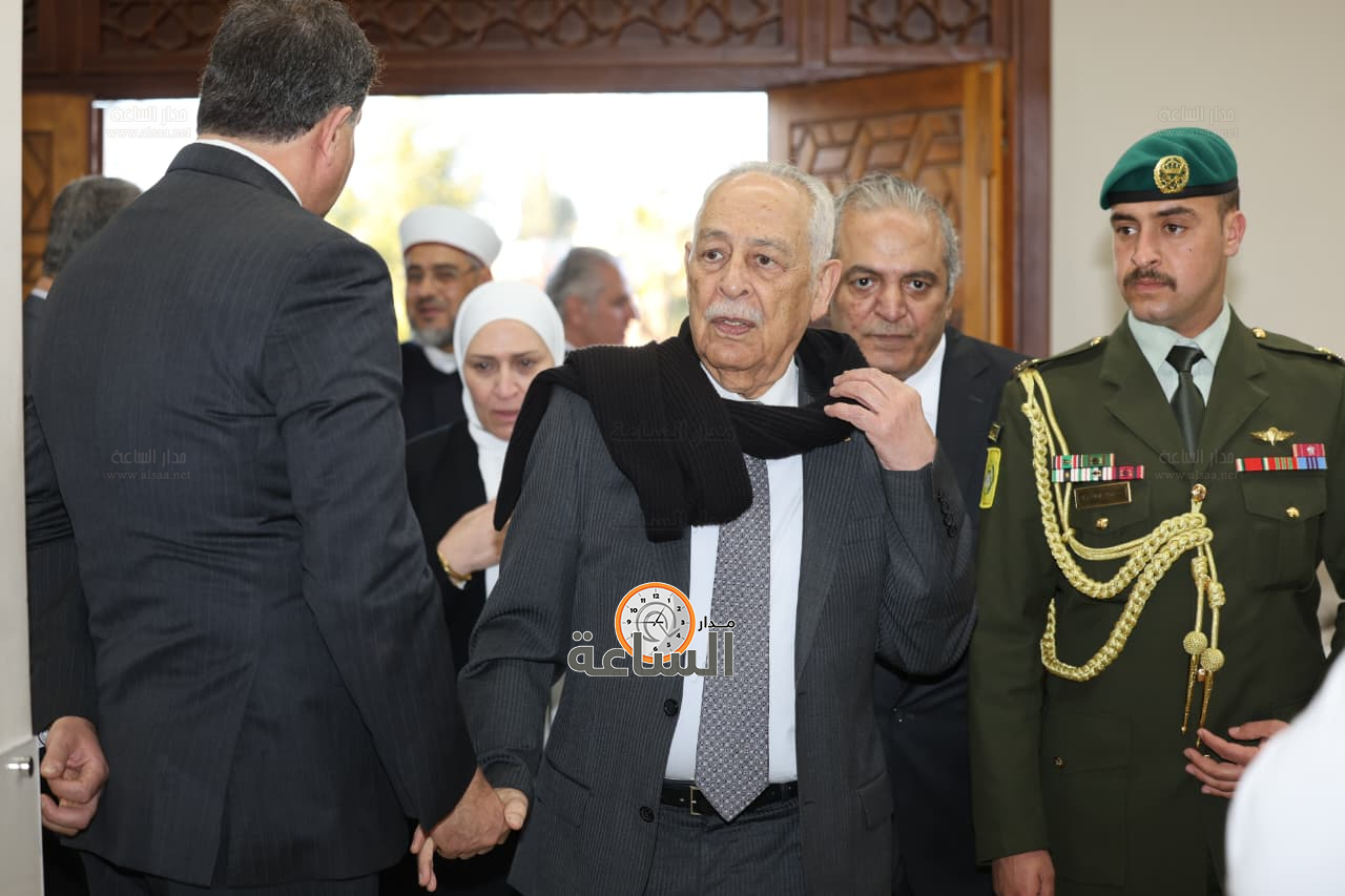 Madar Al-Saa Images 0.6778769331204291