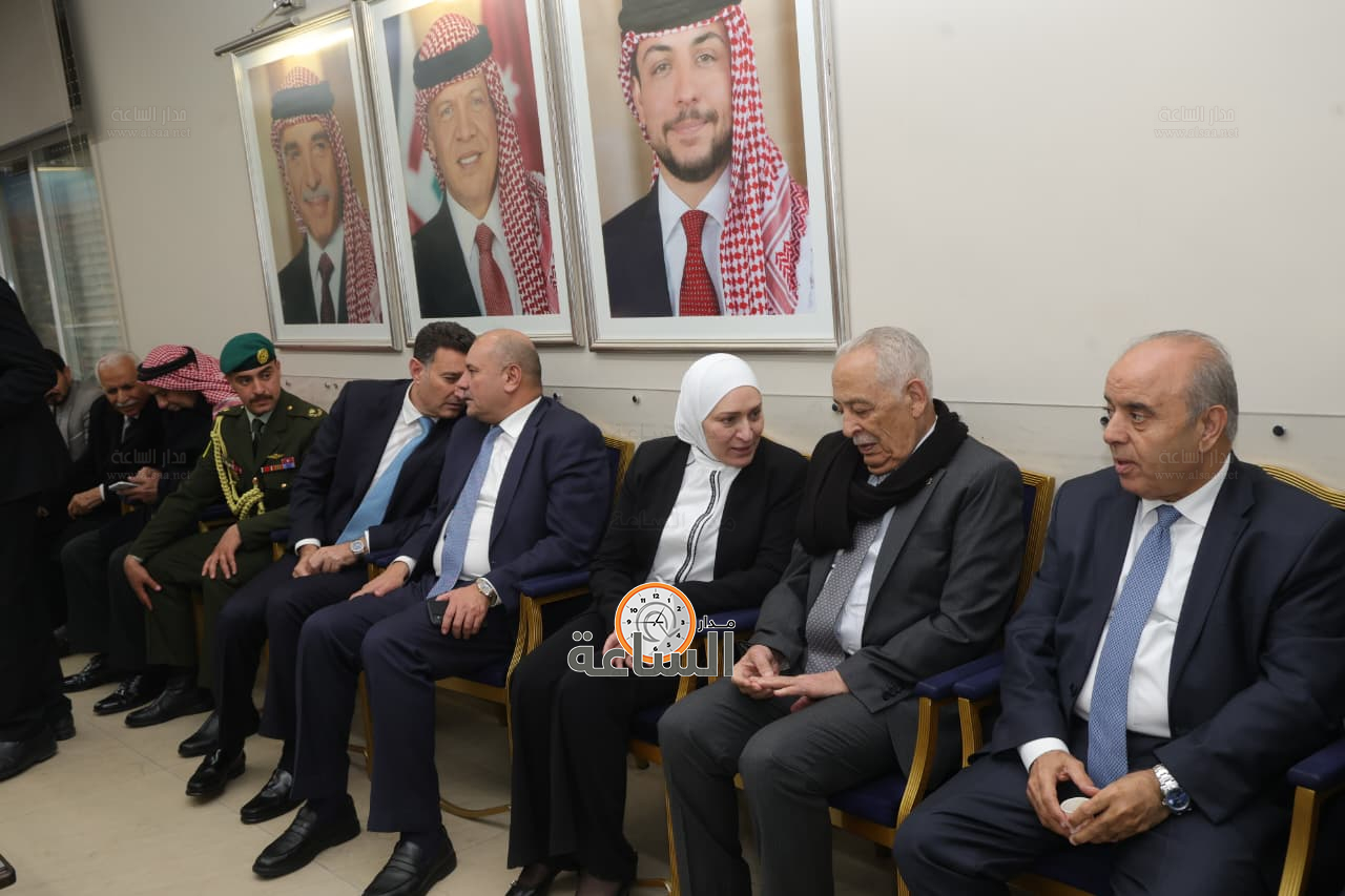 Madar Al-Saa Images 0.3452463350378414