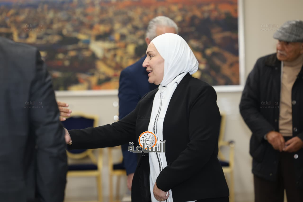 Madar Al-Saa Images 0.4982449345446154