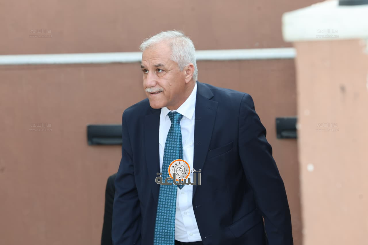 Madar Al-Saa Images 0.3312137855981979