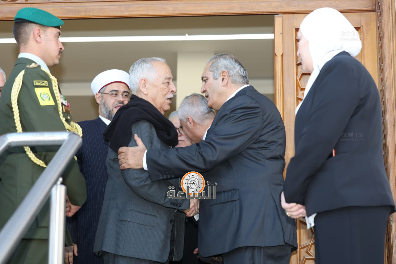 Madar Al-Saa Images 0.936059591867109