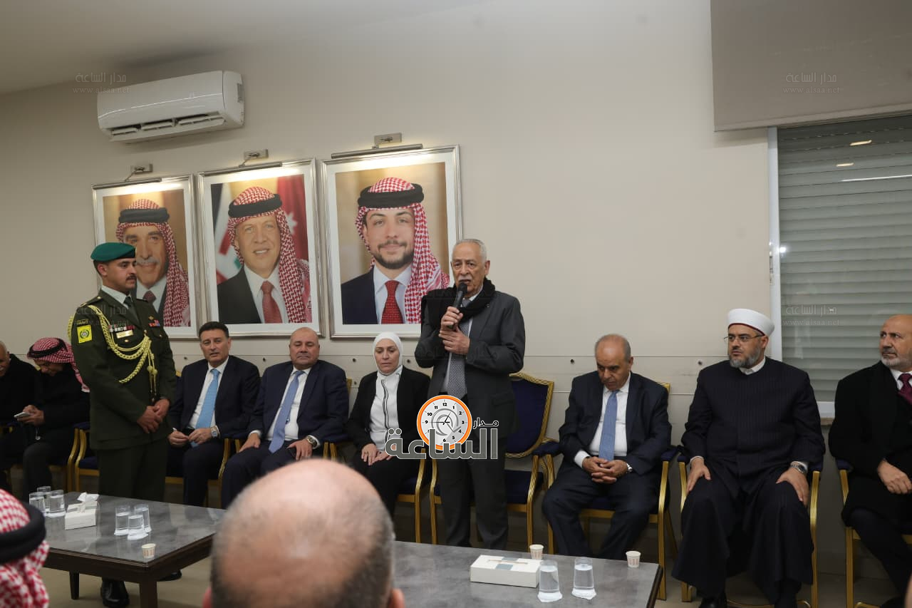 Madar Al-Saa Images 0.9819234171824246