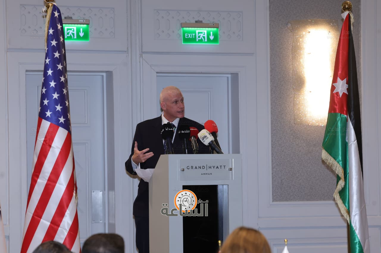 Madar Al-Saa Images 0.7187272464344192