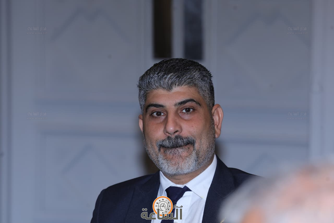 Madar Al-Saa Images 0.11225563792584647