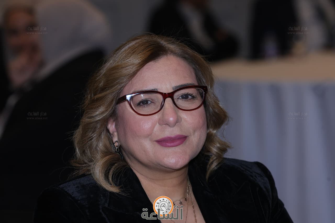 Madar Al-Saa Images 0.9125333131969714