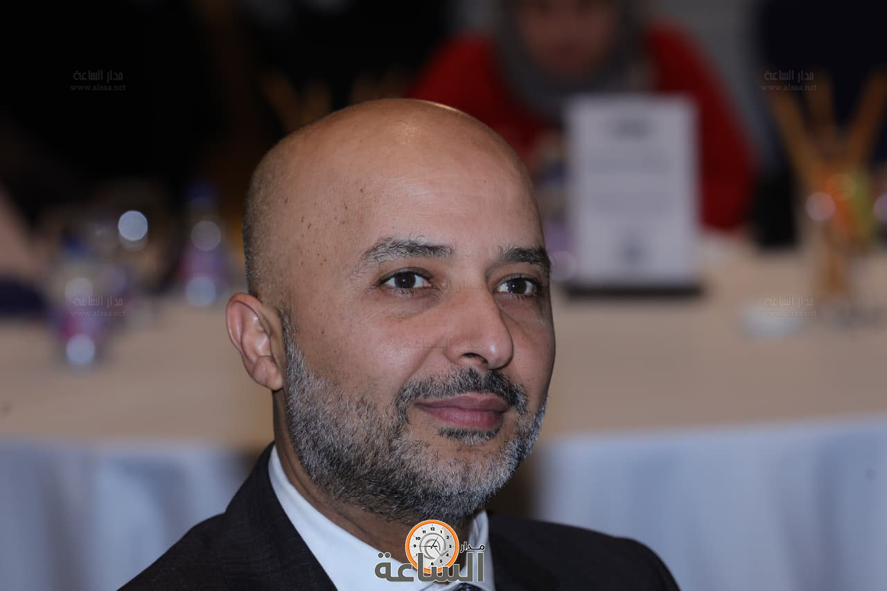 Madar Al-Saa Images 0.13926993545831445