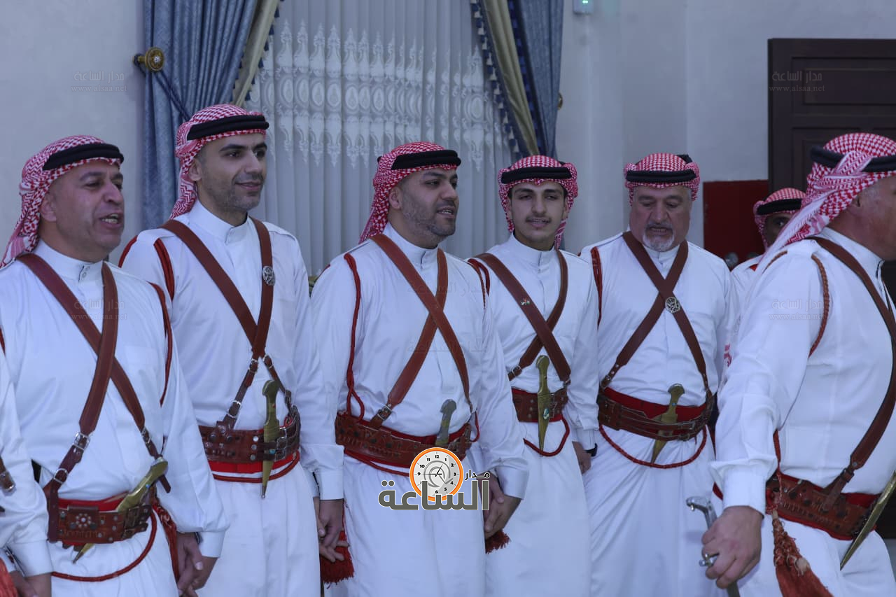 Madar Al-Saa Images 0.3372523480689841