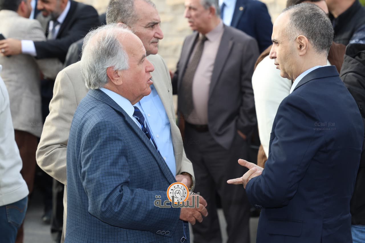 Madar Al-Saa Images 0.7108155720339513