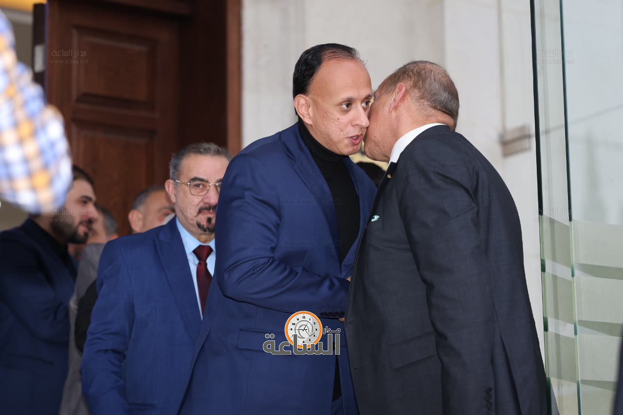 Madar Al-Saa Images 0.64645417738112