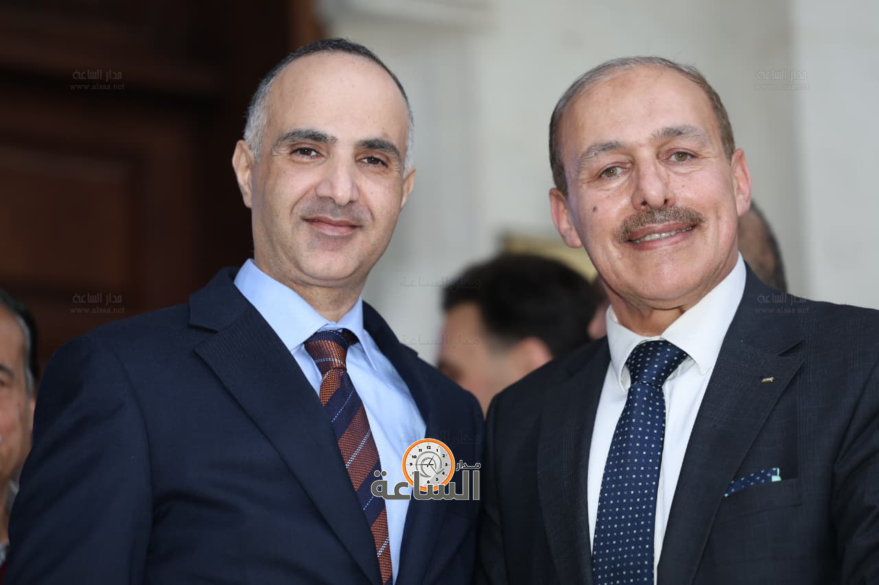 Madar Al-Saa Images 0.37938763386759733