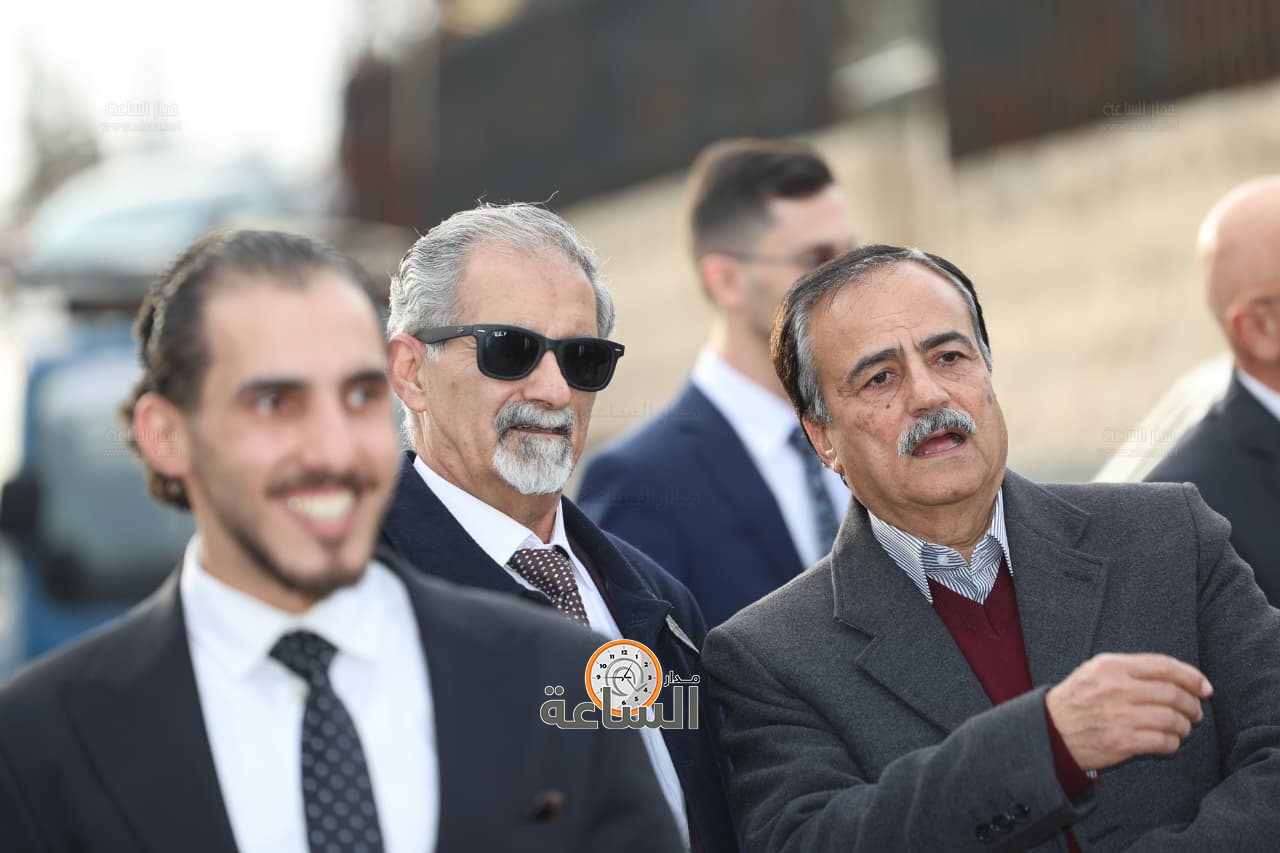 Madar Al-Saa Images 0.18636363166381642