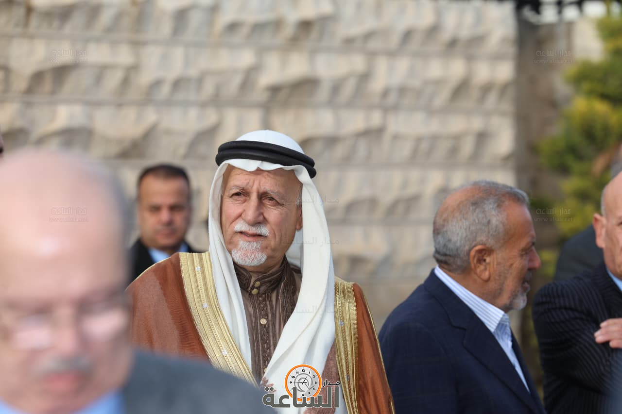 Madar Al-Saa Images 0.9116318658725036