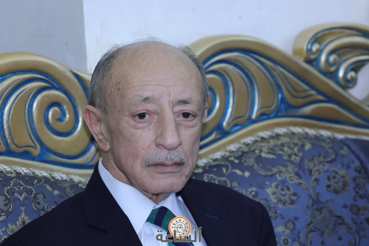 Madar Al-Saa Images 0.8041115141773226