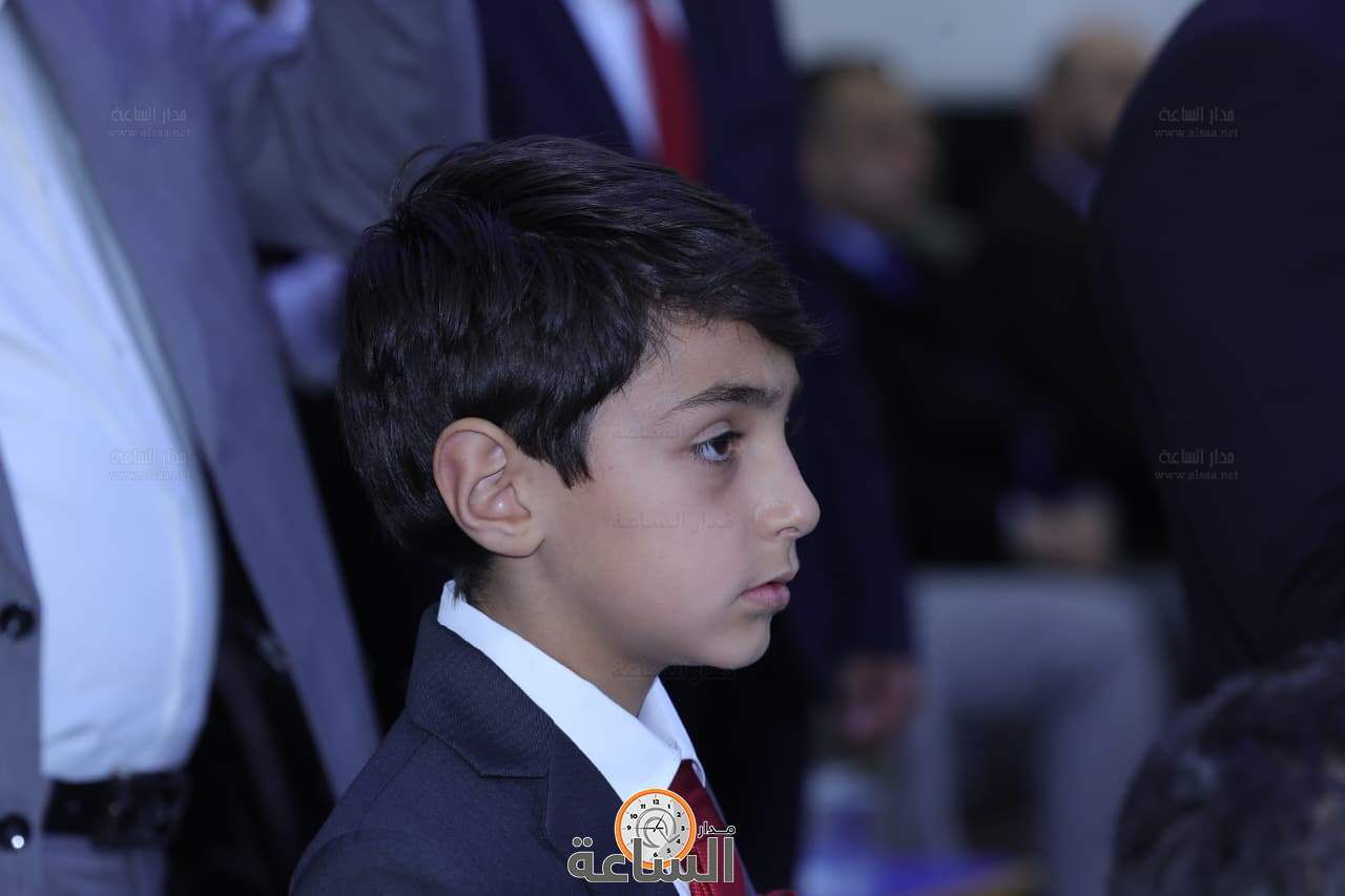 Madar Al-Saa Images 0.7583199051559774