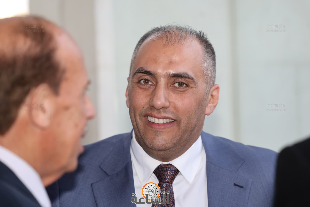 Madar Al-Saa Images 0.1632544775935374