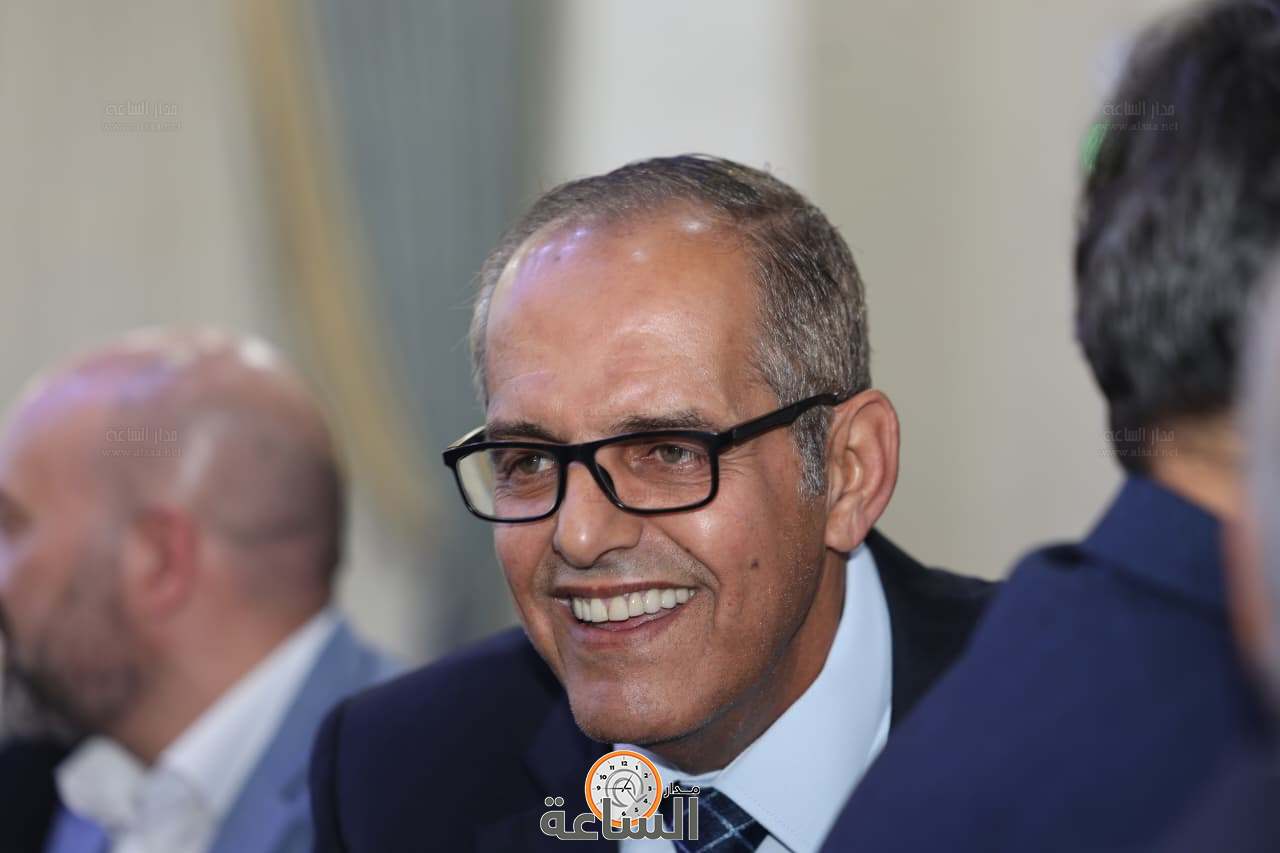 Madar Al-Saa Images 0.33724493019278734