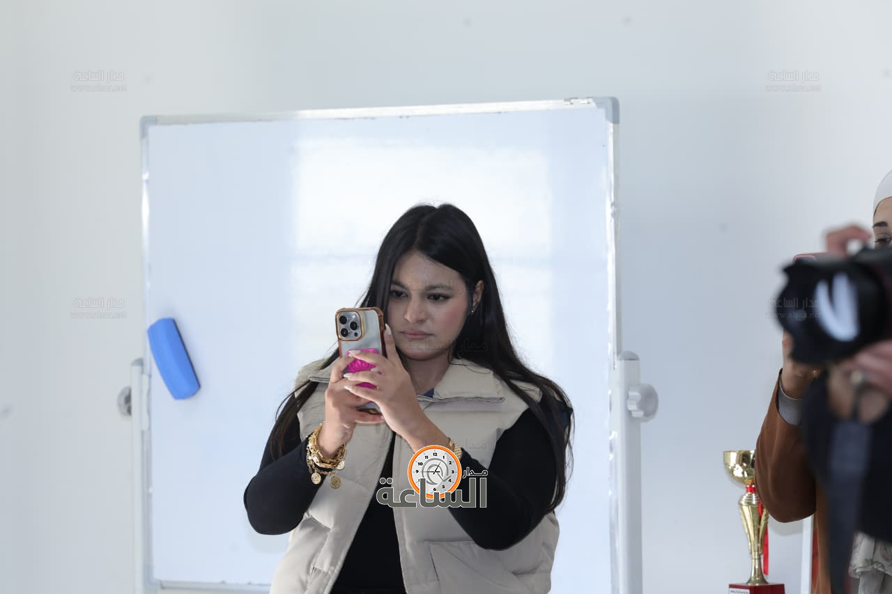 Madar Al-Saa Images 0.4340562072720314