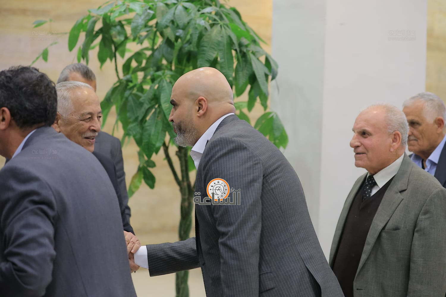 Madar Al-Saa Images 0.523269697761457