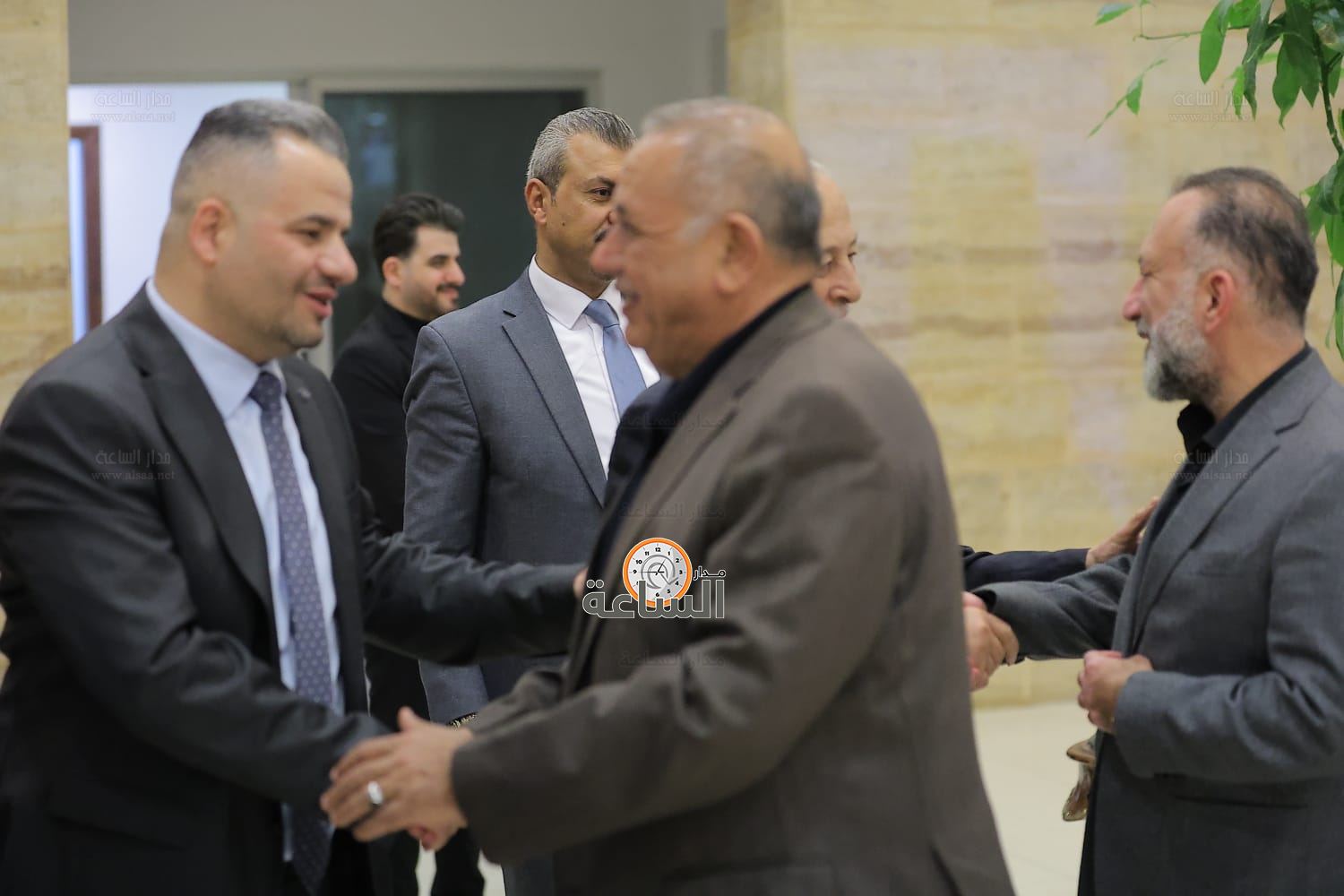 Madar Al-Saa Images 0.6528910696241587