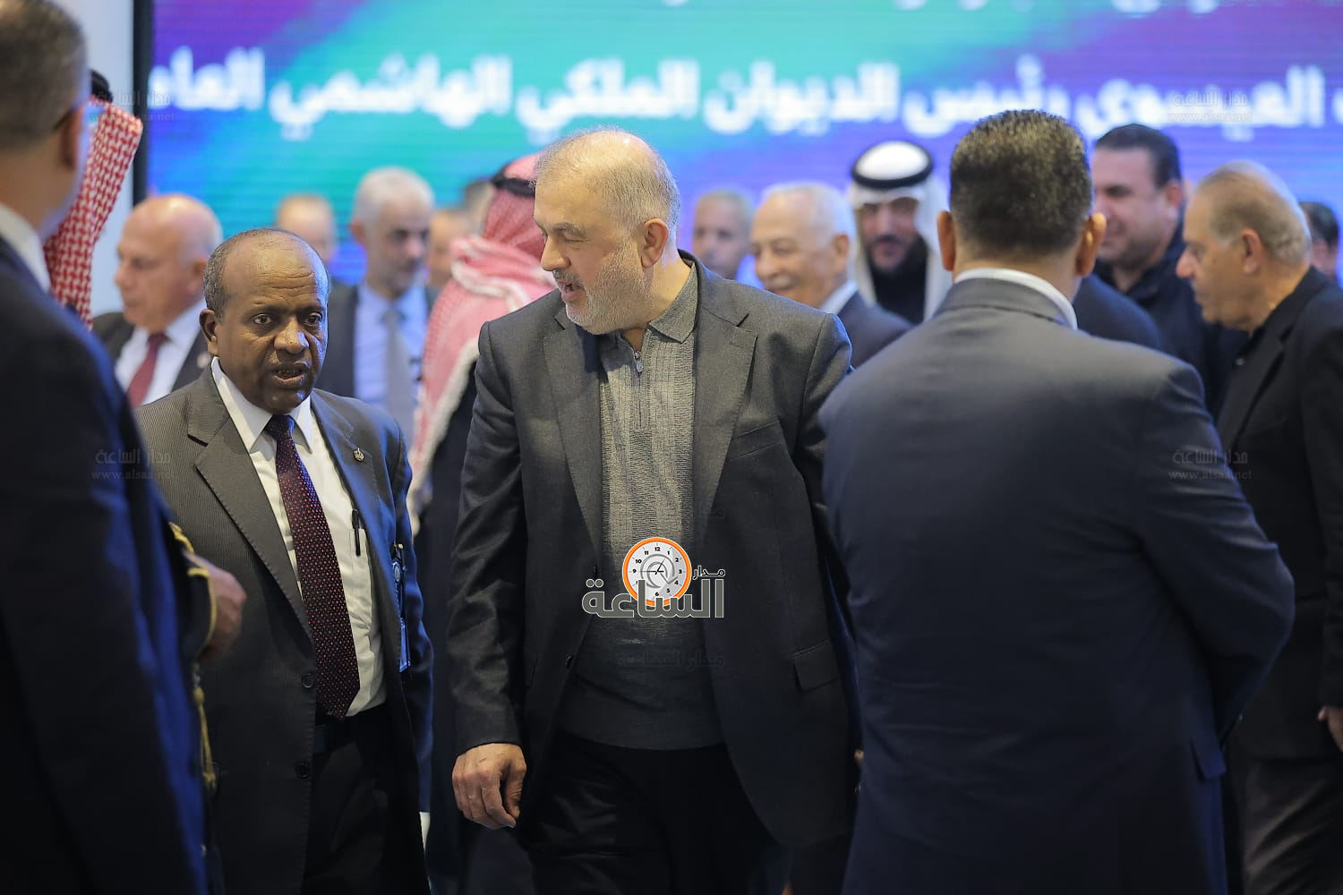 Madar Al-Saa Images 0.5352111701701189