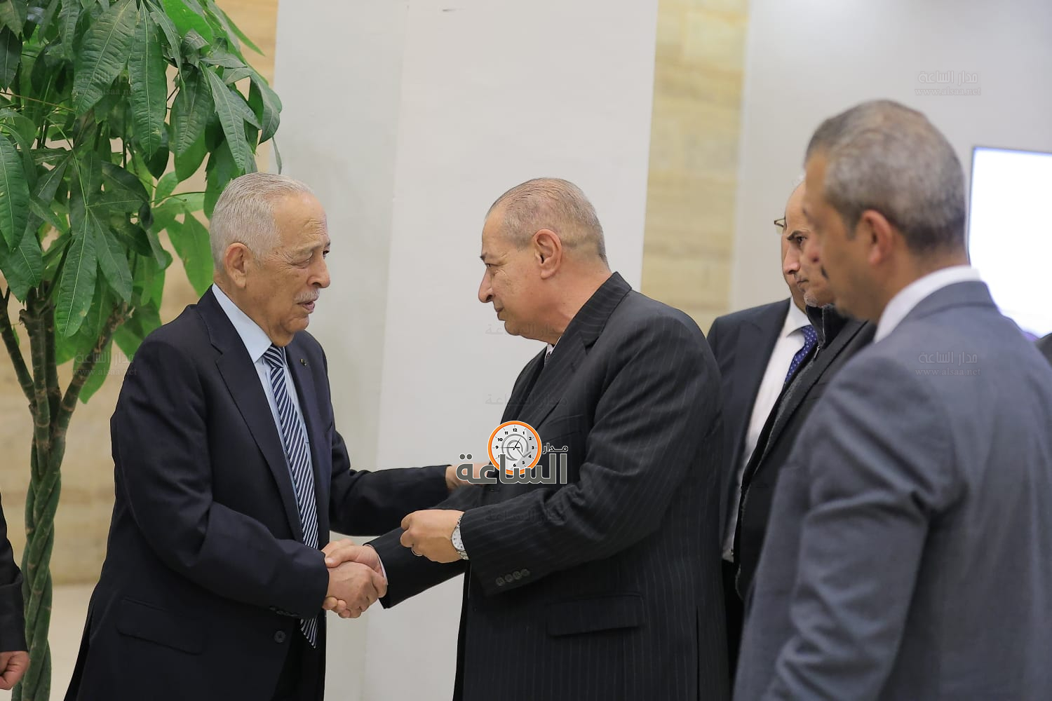 Madar Al-Saa Images 0.9524136948971192