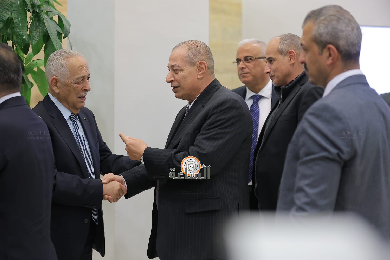 Madar Al-Saa Images 0.4915591291284309