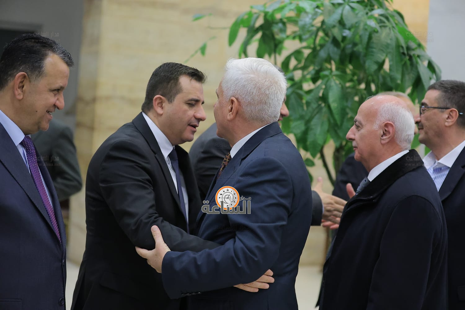 Madar Al-Saa Images 0.37621048987657124