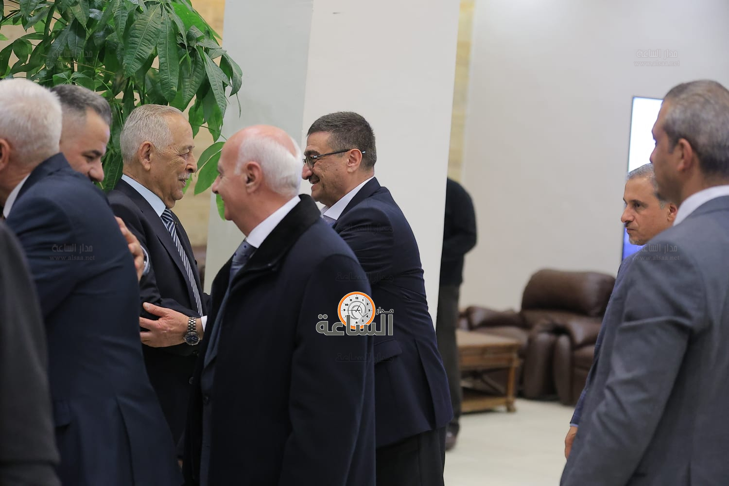 Madar Al-Saa Images 0.05681649328004723