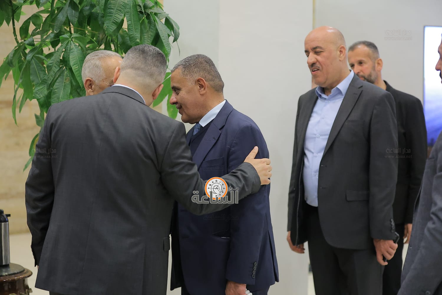 Madar Al-Saa Images 0.8602438472507594