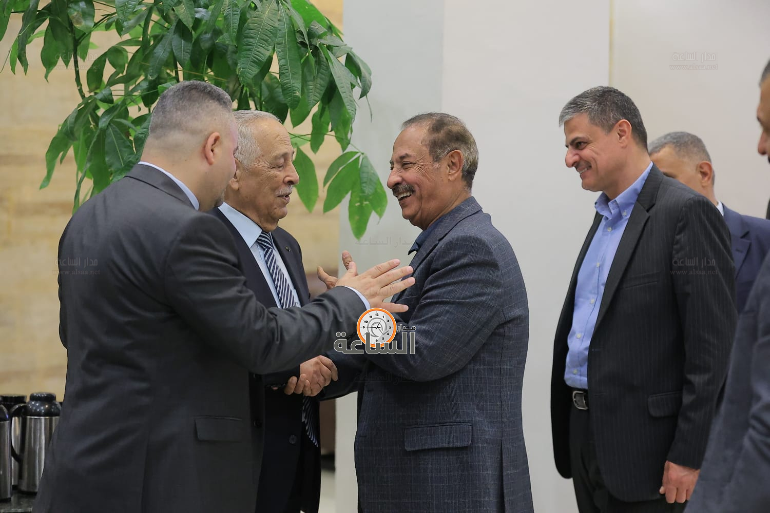 Madar Al-Saa Images 0.8381493831402601