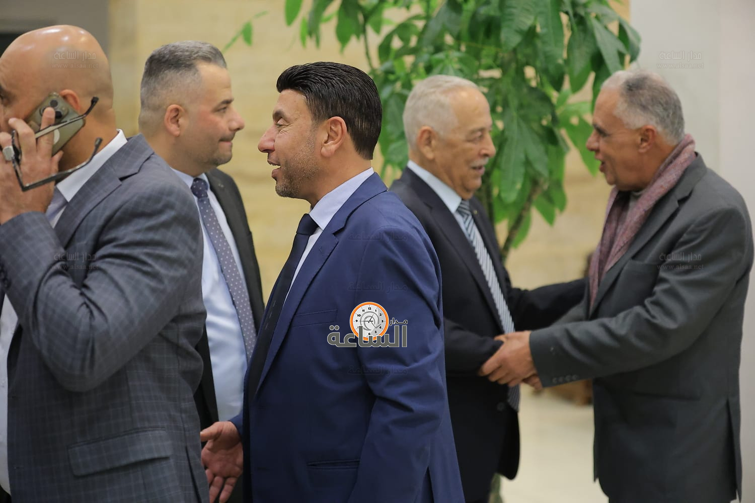 Madar Al-Saa Images 0.04908245359170027