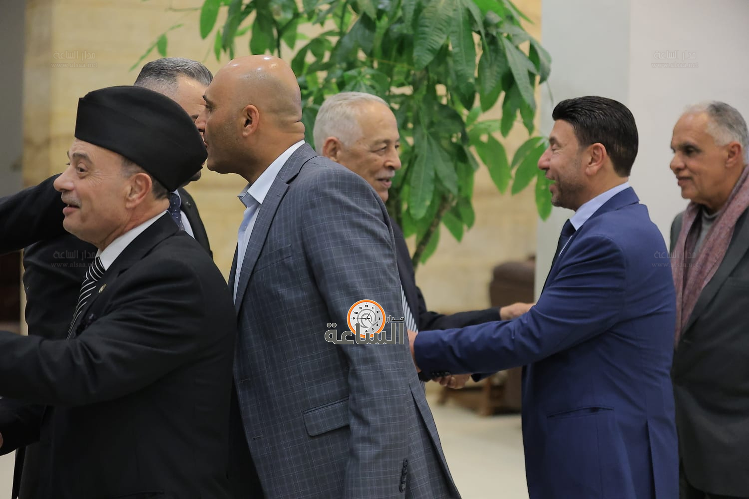 Madar Al-Saa Images 0.6402398888106423