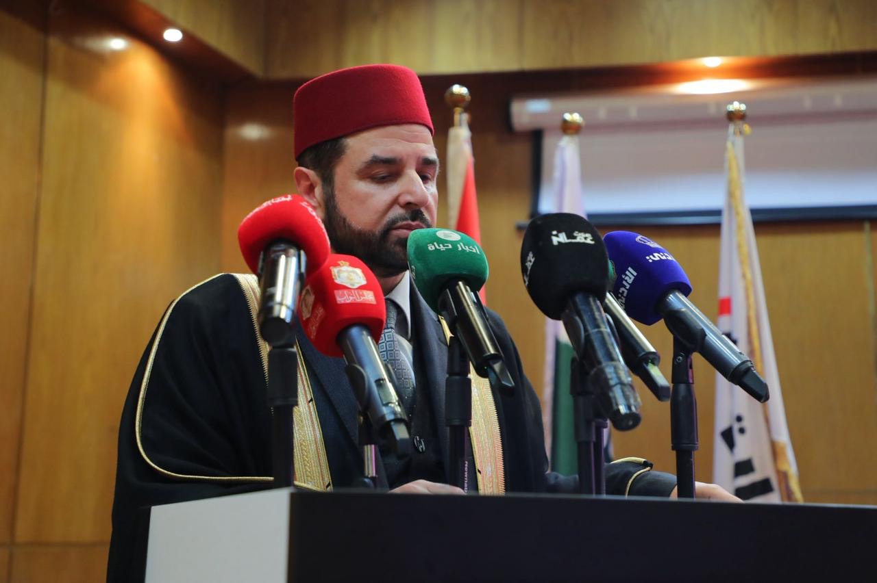 Madar Al-Saa Images 0.4318044275403956