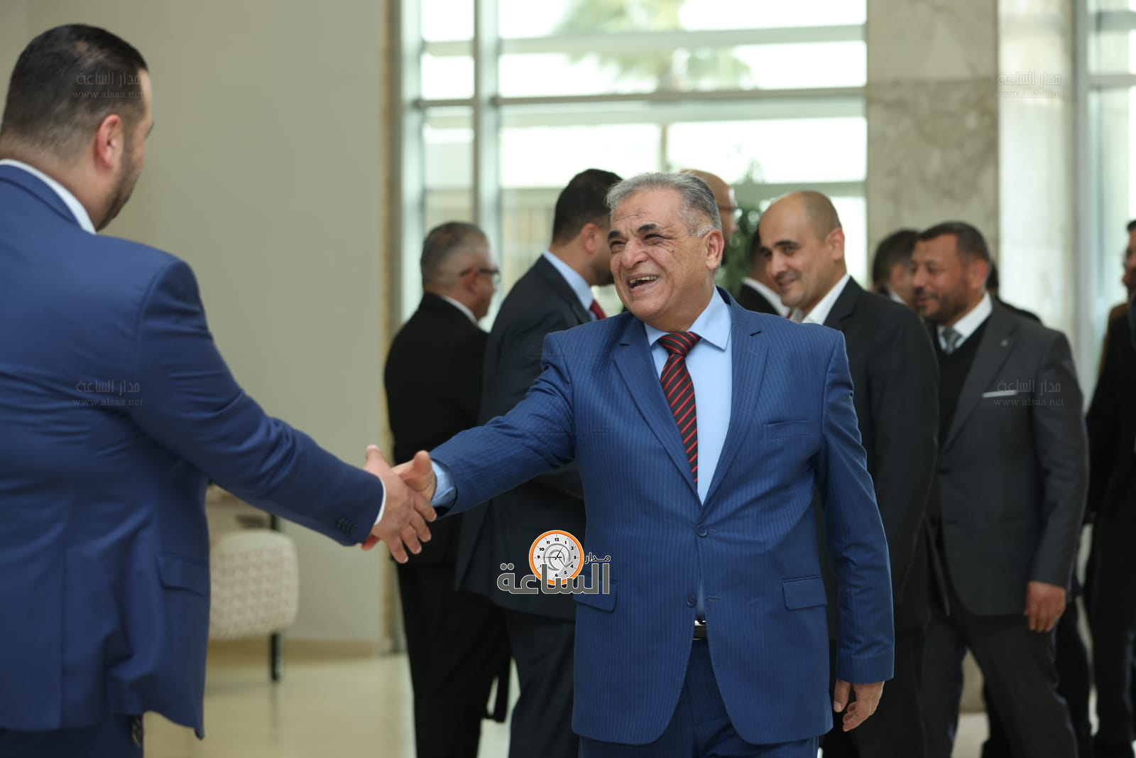 Madar Al-Saa Images 0.557692517569479