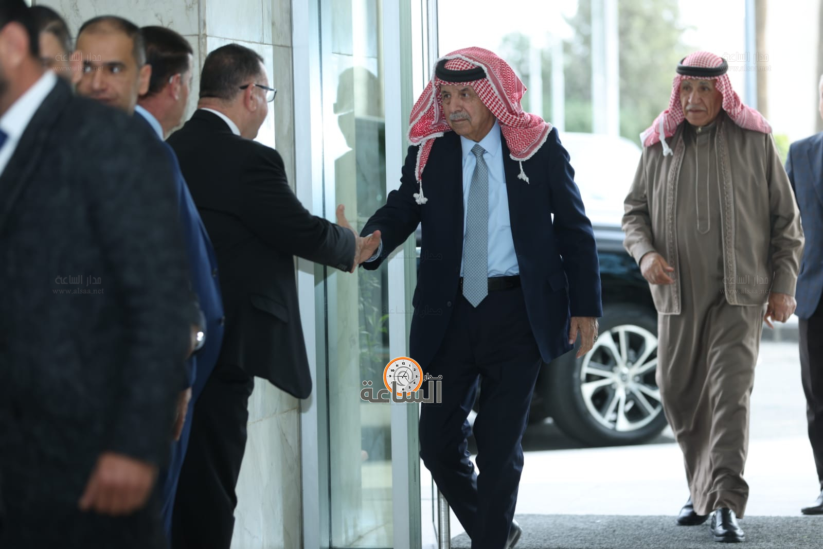 Madar Al-Saa Images 0.6431372719469023