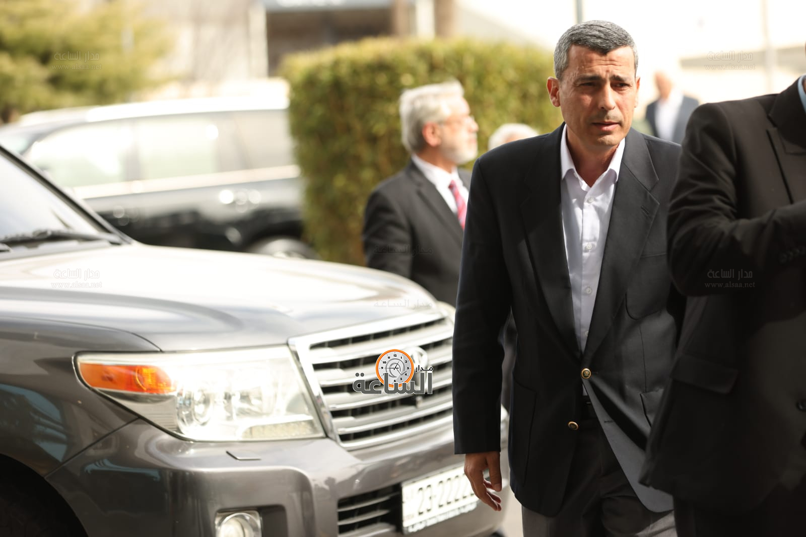 Madar Al-Saa Images 0.394440528533057