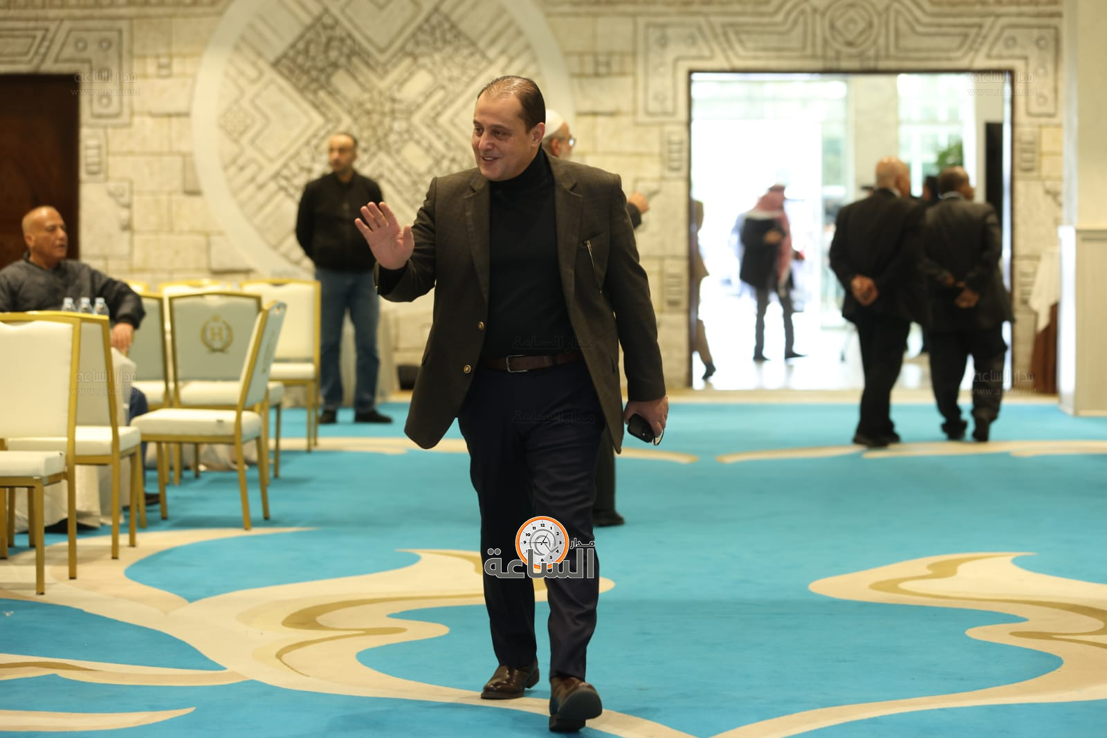 Madar Al-Saa Images 0.5713086196917512