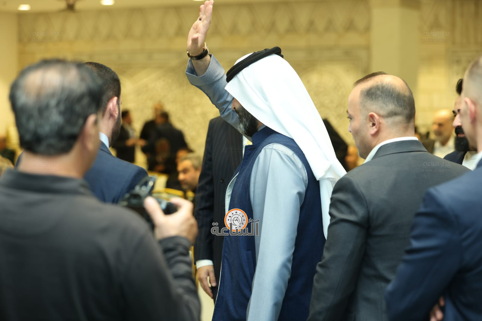 Madar Al-Saa Images 0.8185627168812709