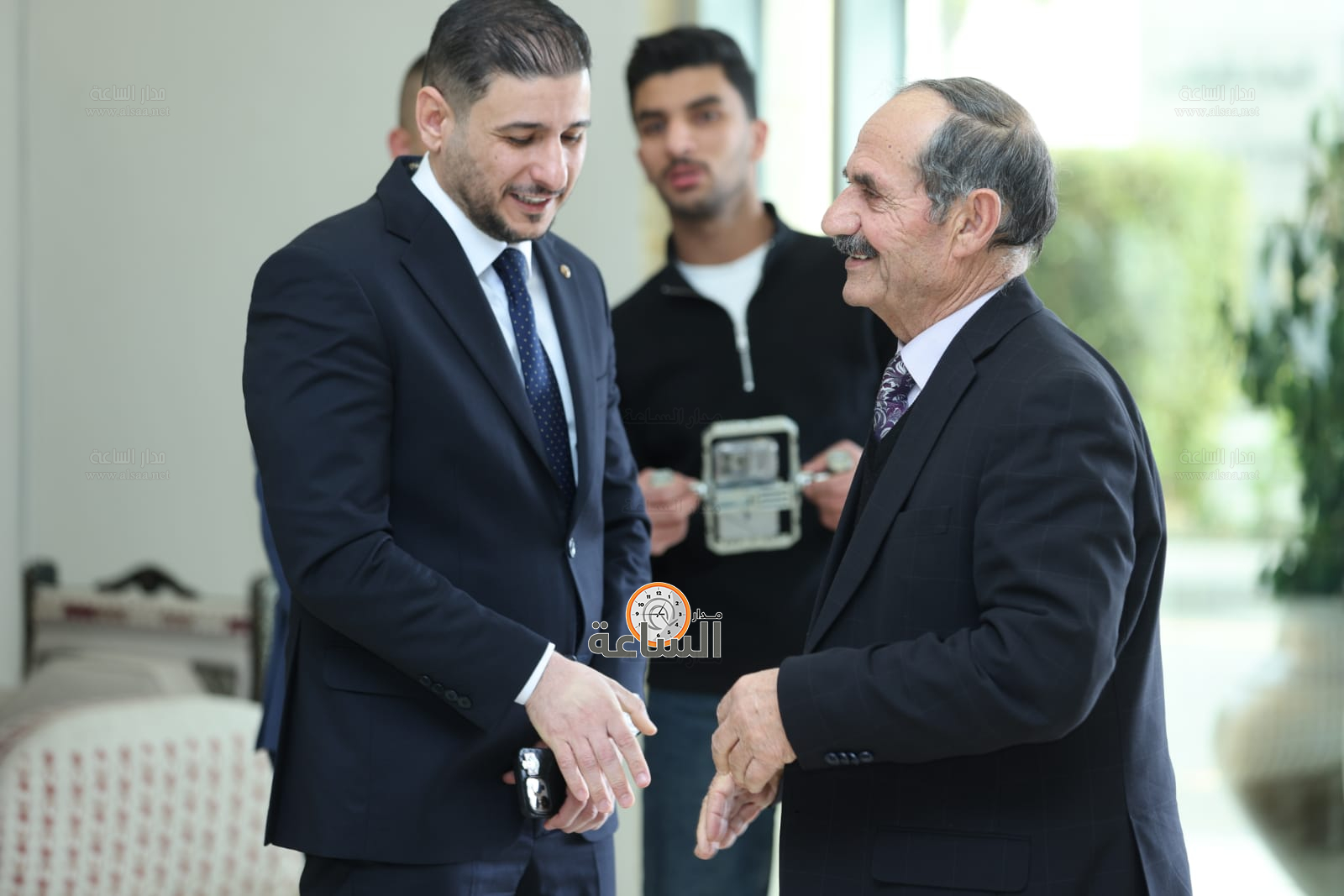 Madar Al-Saa Images 0.7938376985992711