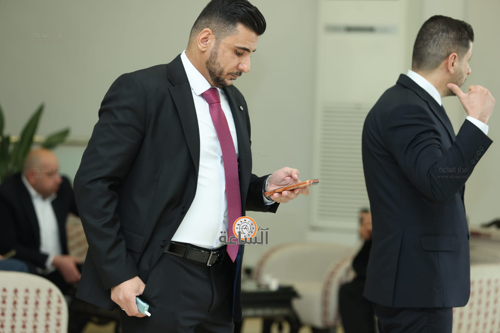 Madar Al-Saa Images 0.3783184778299069