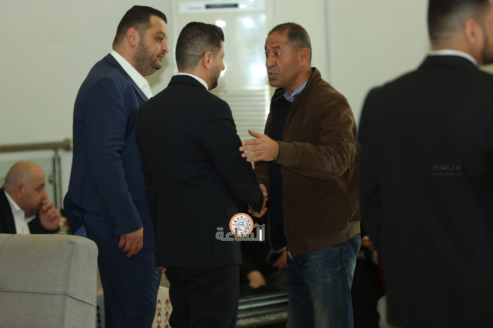 Madar Al-Saa Images 0.5830880637984364