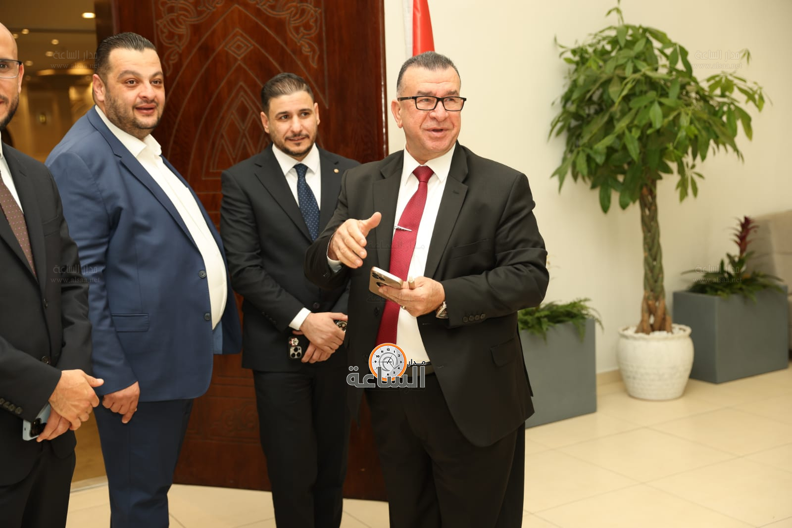 Madar Al-Saa Images 0.7605879182834957