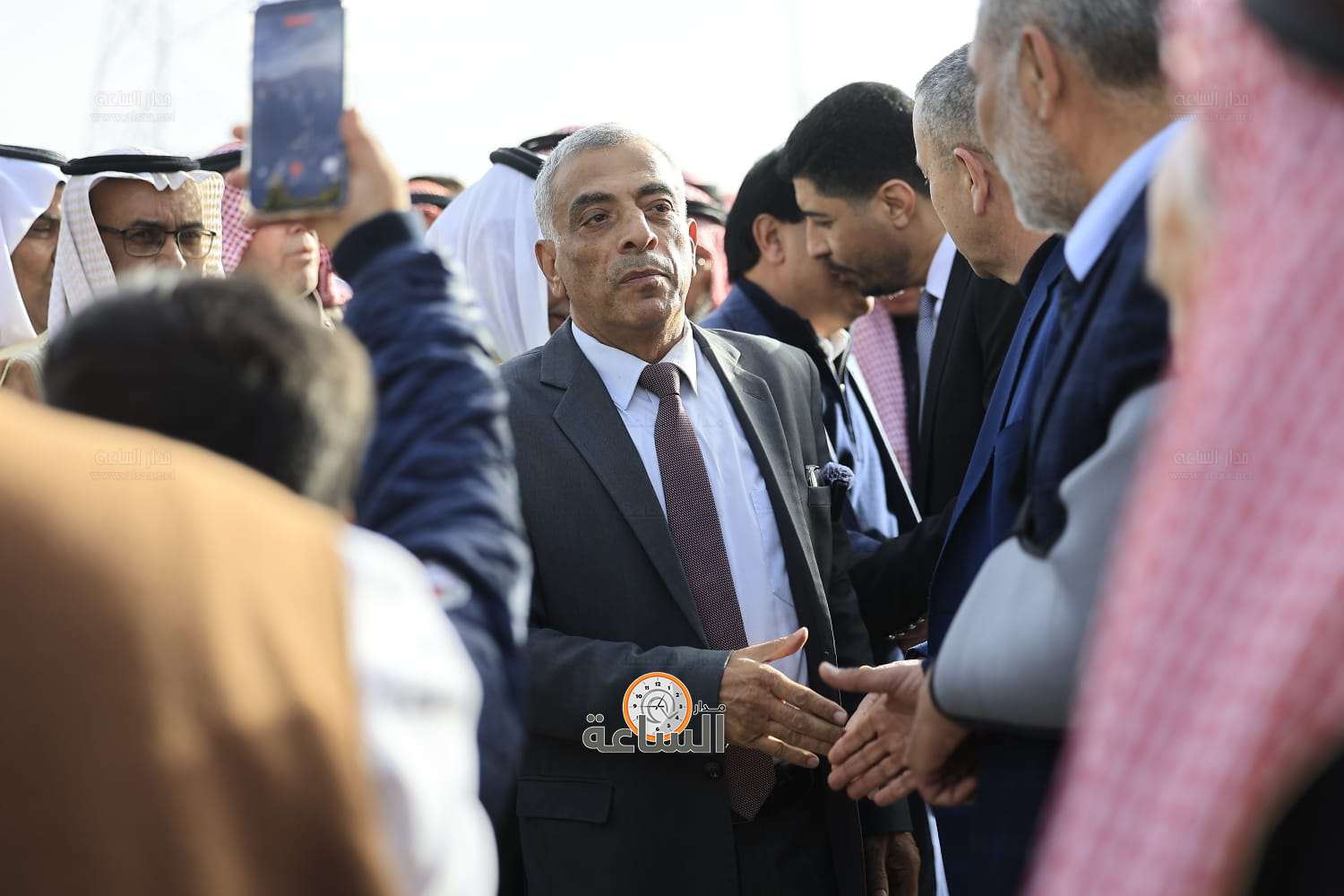 Madar Al-Saa Images 0.8130041544703753